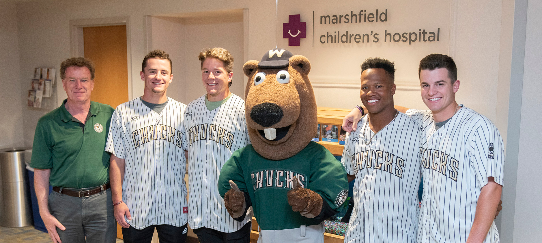 Woodchucks players visit to Marshfield Children's Hospital